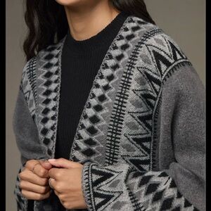 Gray Patterned Women's puncho